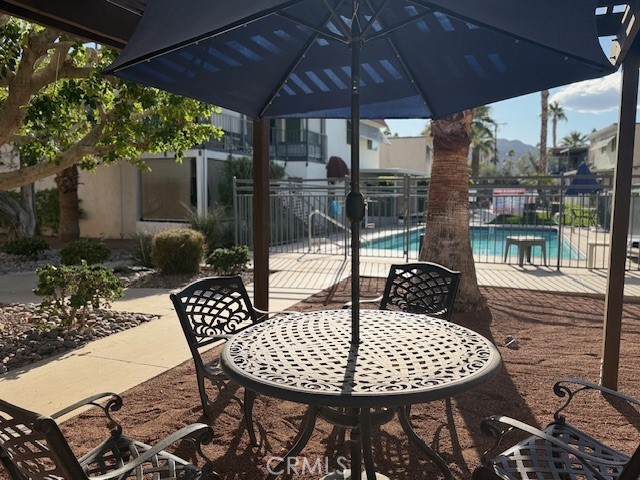 Detail Gallery Image 3 of 27 For 45313 Sunset Ln #B6 #4,  Palm Desert,  CA 92260 - 2 Beds | 2 Baths