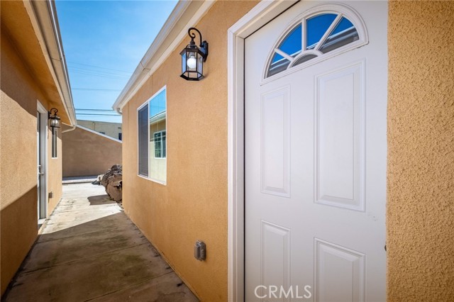 Detail Gallery Image 25 of 73 For 1972 Olive, Long Beach,  CA 90806 - 6 Beds | 4 Baths