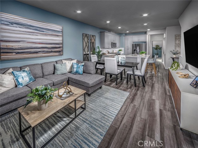 Detail Gallery Image 11 of 17 For 1547 Stratus Dr, Pomona,  CA 91768 - 3 Beds | 3 Baths