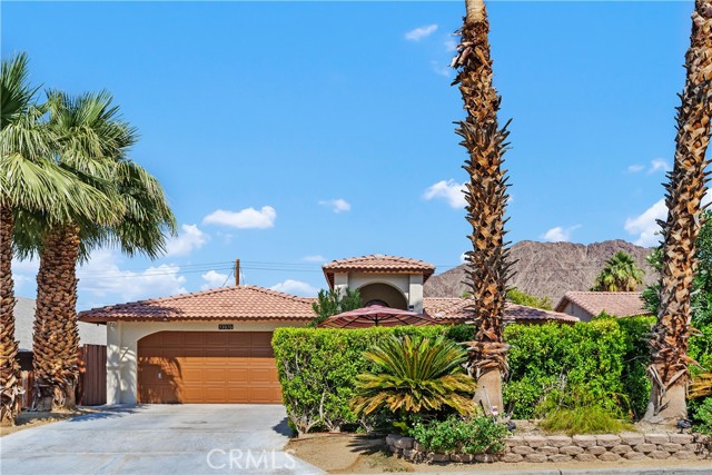 53070 Avenida Vallejo, La Quinta CA: https://media.crmls.org/medias/48eb65e1-7092-443d-bdd9-a20142033c30.jpg