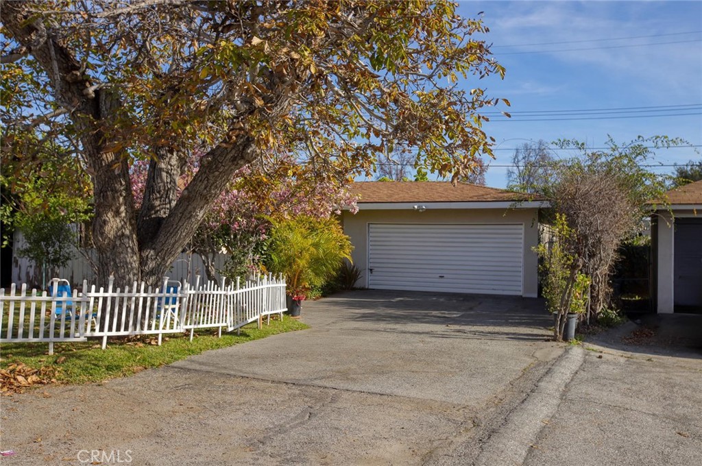 4918 Baldwin