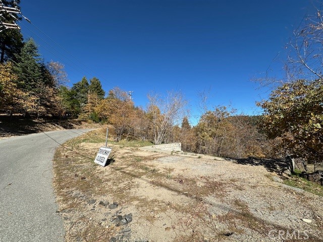 Detail Gallery Image 20 of 31 For 2379 Chicago Dr, Running Springs,  CA 92382 - – Beds | – Baths