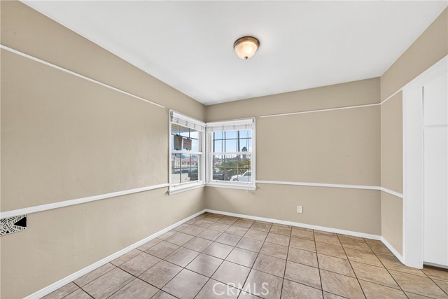 Detail Gallery Image 11 of 35 For 1500 W 96th, Los Angeles,  CA 90047 - 2 Beds | 2 Baths