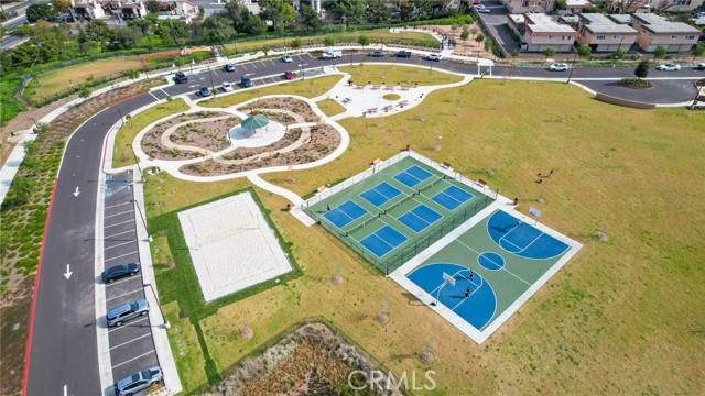 Detail Gallery Image 23 of 38 For 955 Las Lomas Dr #D,  La Habra,  CA 90631 - 3 Beds | 1/1 Baths