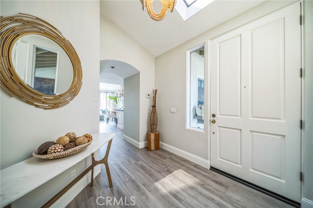 4847 Flying Cloud Way, Carlsbad CA: https://media.crmls.org/medias/48ee8e9e-6a8d-4827-b910-7e21c2eda315.jpg