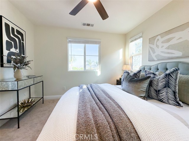 Detail Gallery Image 11 of 24 For 20304 Estuary Ln, Newport Beach,  CA 92660 - 3 Beds | 3/1 Baths