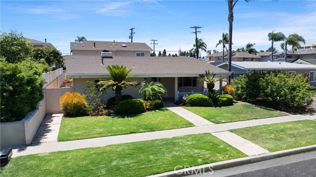 Detail Gallery Image 27 of 27 For 1841 Lake St, Huntington Beach,  CA 92648 - 3 Beds | 2 Baths