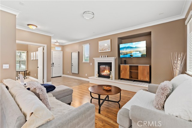 8330 Highridge Place, Rancho Cucamonga CA: https://media.crmls.org/medias/48f0f53a-7ebb-46e9-9813-2f9c8e291776.jpg