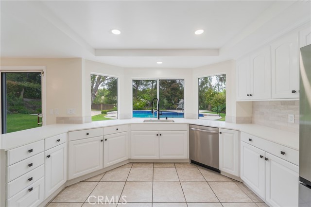 10 Horseshoe, Rolling Hills Estates, California 90274, 5 Bedrooms Bedrooms, ,2 BathroomsBathrooms,Residential,For Sale,Horseshoe,PV26018119