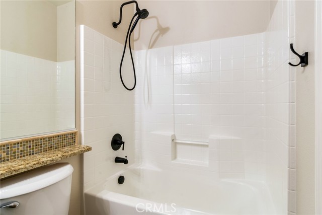 13563 Mashona Avenue, Chino CA: https://media.crmls.org/medias/48f30bee-5f67-44b4-b0b8-5baccaf06162.jpg