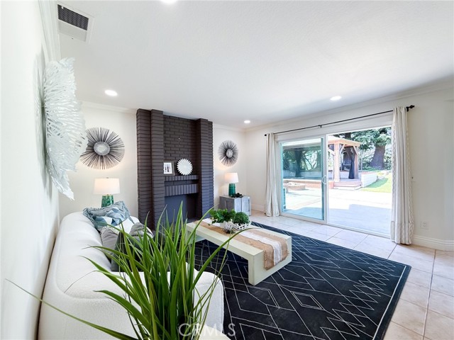 Detail Gallery Image 31 of 67 For 3517 Hawkwood, Diamond Bar,  CA 91765 - 6 Beds | 5 Baths