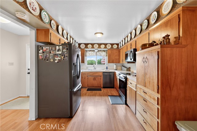 Detail Gallery Image 15 of 70 For 3276 E Olive Ave, Merced,  CA 95340 - 3 Beds | 3 Baths