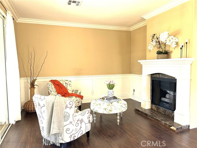 Detail Gallery Image 3 of 29 For 10824 Sabre Hill Dr, San Diego,  CA 92128 - 1 Beds | 1 Baths