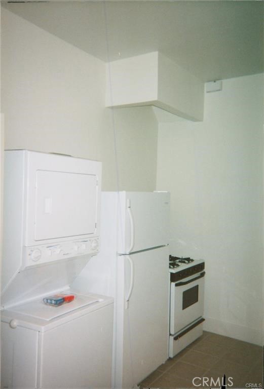 Detail Gallery Image 5 of 14 For 3049 S Pacific Ave, San Pedro,  CA 90731 - – Beds | – Baths