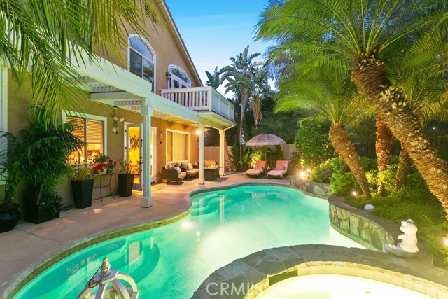 Front Image Thumbnail for CROC25250506