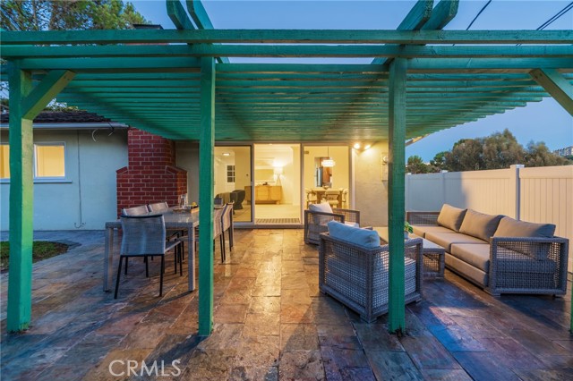27945 Alvarez photo 18