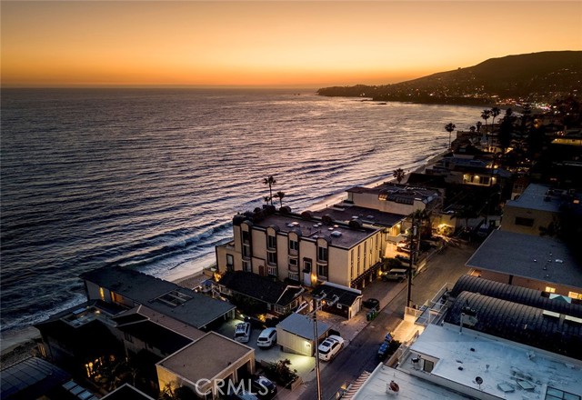 Detail Gallery Image 29 of 31 For 937 Gaviota Dr, Laguna Beach,  CA 92651 - 3 Beds | 3/1 Baths