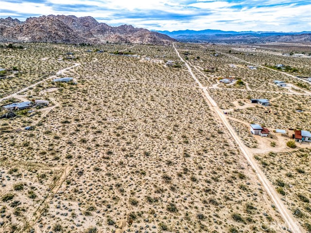 Detail Gallery Image 41 of 41 For 130 Rd Hollinger, Joshua Tree,  CA 92252 - – Beds | – Baths