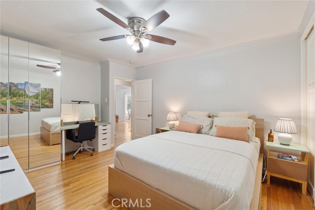 Detail Gallery Image 11 of 23 For 235 Termino Ave #1,  Long Beach,  CA 90803 - 2 Beds | 1 Baths