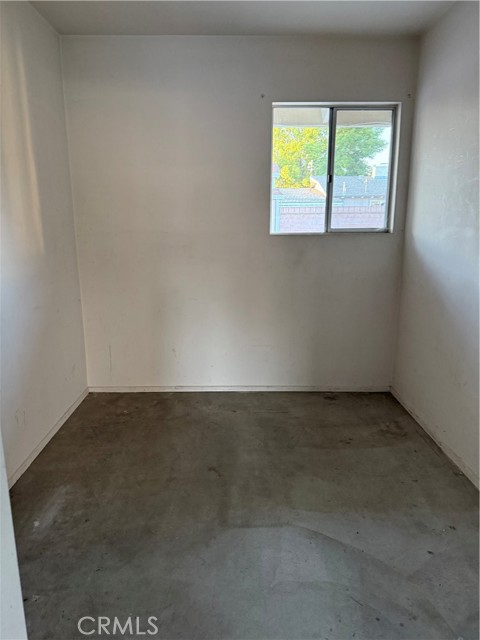 Detail Gallery Image 3 of 22 For 41186 Greenwood Dr, Hemet,  CA 92544 - 3 Beds | 2/1 Baths