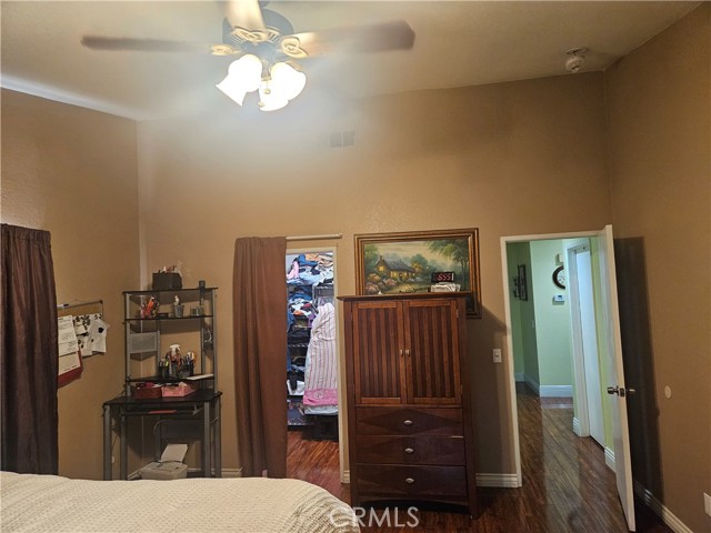 3320 Kipper Court, Lancaster CA: https://media.crmls.org/medias/48f818a0-a7ea-4530-a4c9-9daf771a3cee.jpg