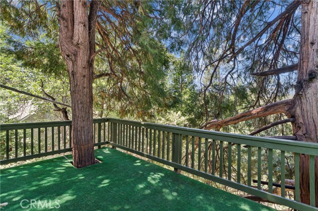 582 Grass Valley Ct, Lake Arrowhead, CA 92352 photo 30