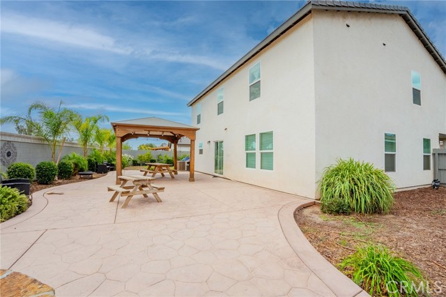 Detail Gallery Image 40 of 46 For 2104 Redding Way, Atwater,  CA 95301 - 5 Beds | 3/1 Baths