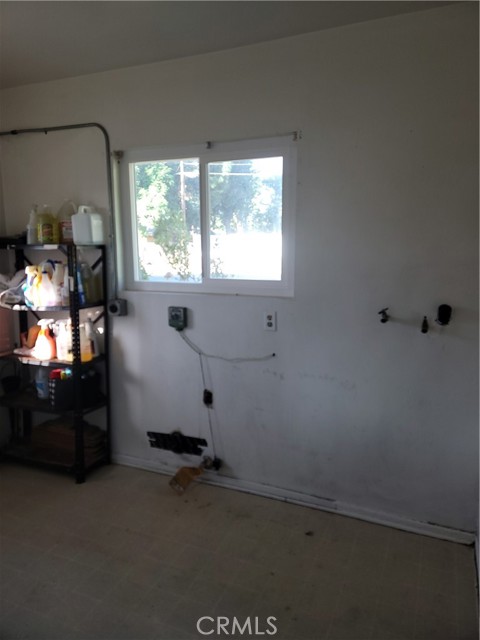 8600 Mason Avenue, Winnetka CA: https://media.crmls.org/medias/48f8ff1b-8d88-4965-88e5-1d22d1f424b2.jpg