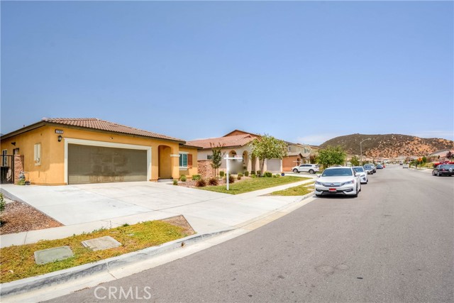 Image 2 for 17908 Pokeroot Ln, San Bernardino, CA 92407