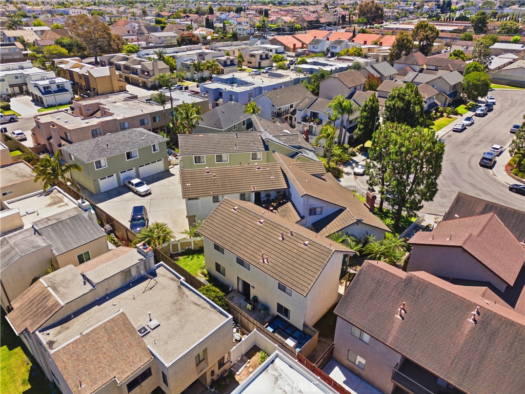 MLS #OC26119463 image #1