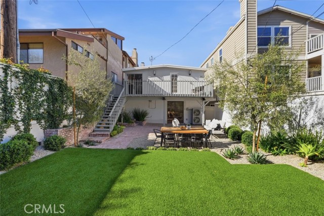 Detail Gallery Image 38 of 52 For 436 1st St, Manhattan Beach,  CA 90266 - 4 Beds | 2/1 Baths