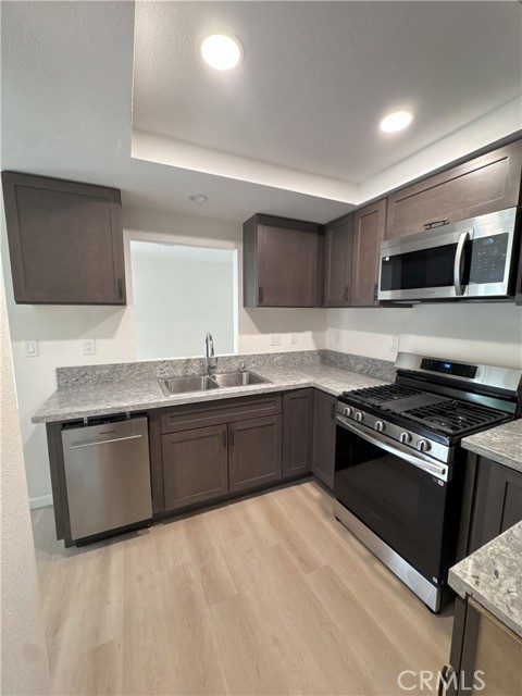 Detail Gallery Image 15 of 22 For 5025 Los Morros Way #45,  Oceanside,  CA 92057 - 3 Beds | 2 Baths