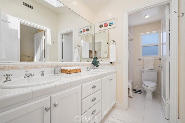 Detail Gallery Image 44 of 45 For 334 Locust St #2,  Laguna Beach,  CA 92651 - 3 Beds | 2/1 Baths