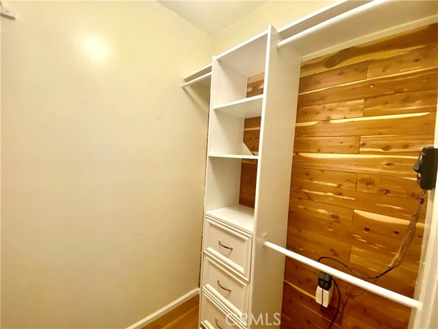 Detail Gallery Image 26 of 31 For 2433 Castro Way, Sacramento,  CA 95818 - 2 Beds | 2 Baths