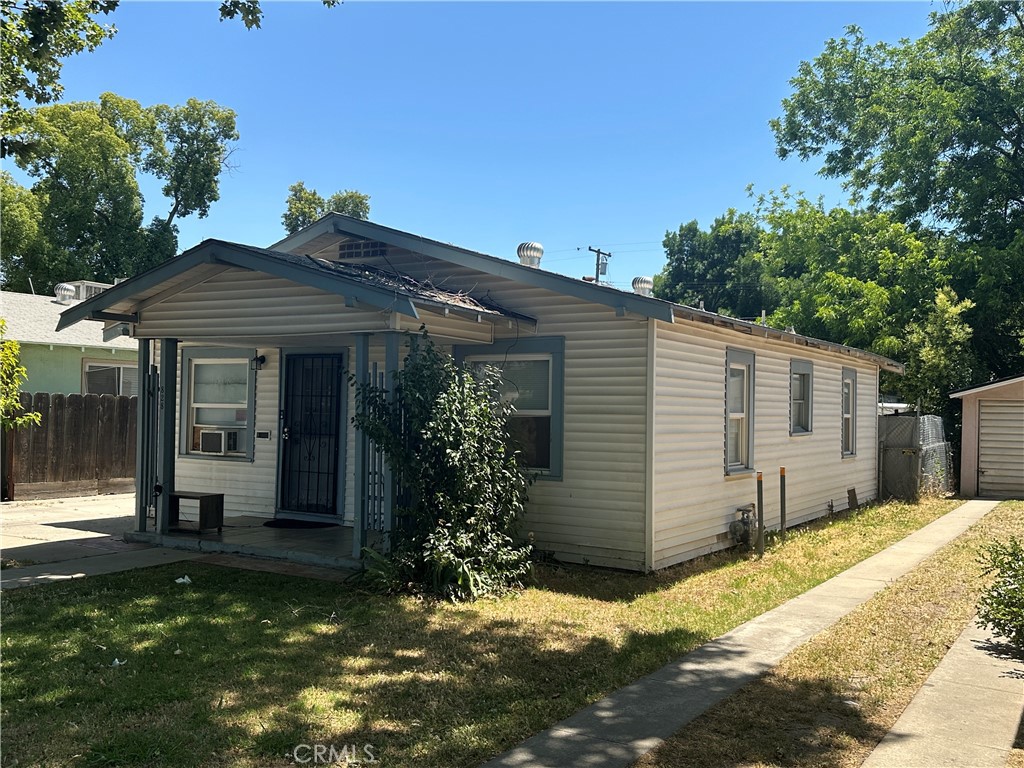 828 W 23rd Street