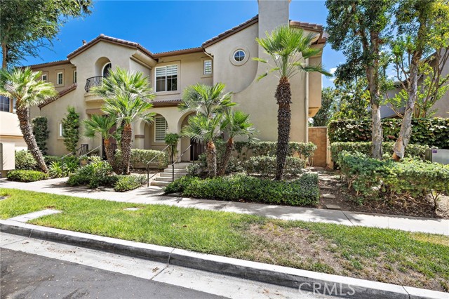 Detail Gallery Image 3 of 51 For 82 Rosenblum, Irvine,  CA 92602 - 3 Beds | 2/1 Baths