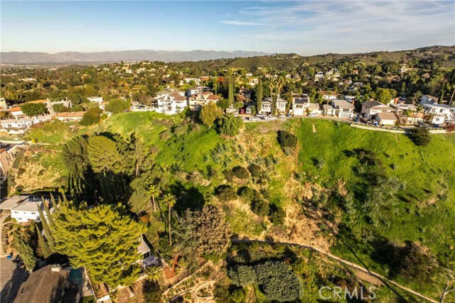 Detail Gallery Image 12 of 20 For 35 Torreon Dr, Woodland Hills,  CA 91364 - – Beds | – Baths