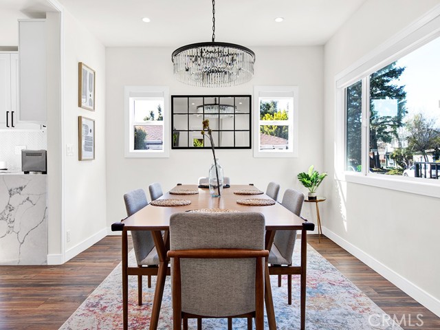 Detail Gallery Image 4 of 20 For 11260 Blix St, North Hollywood,  CA 91602 - 3 Beds | 2 Baths