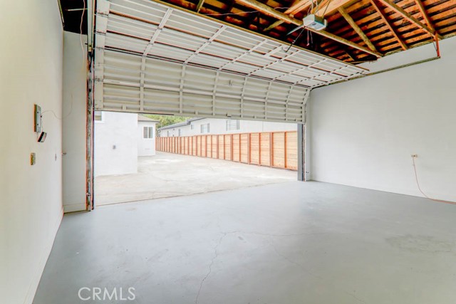 Detail Gallery Image 18 of 19 For 4653 W 137th St, Hawthorne,  CA 90250 - 5 Beds | 3 Baths