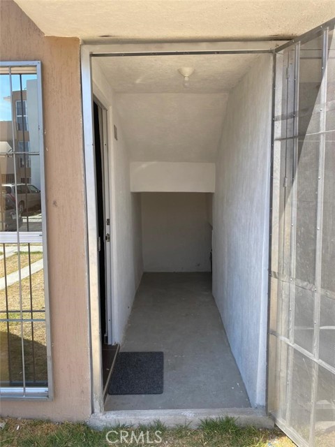 Detail Gallery Image 2 of 14 For 300 Calle Valle De Drino 6a,  –,  – 45665 - 2 Beds | 1 Baths