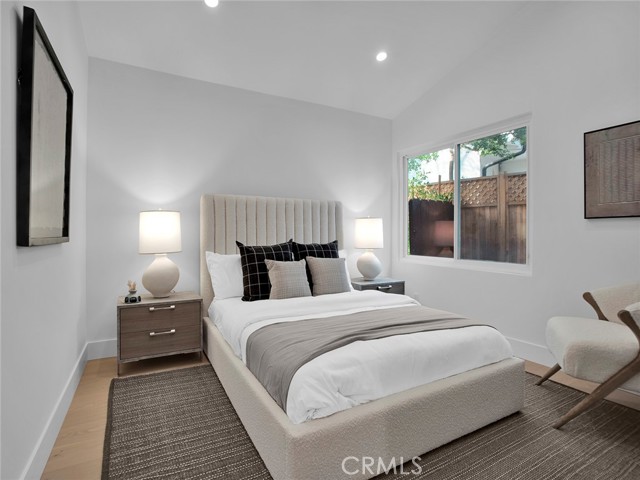 Image 37 of 51 For 24100 Philiprimm Street
