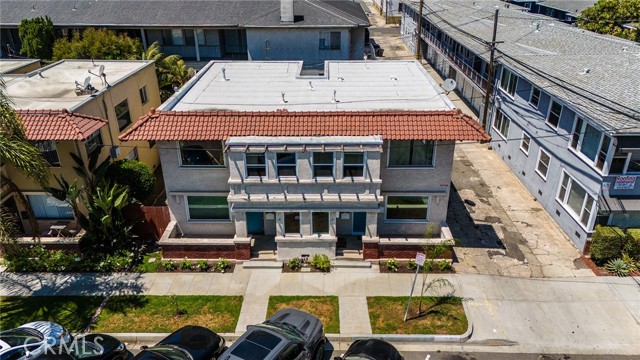 Detail Gallery Image 1 of 28 For 17 Bonito Ave, Long Beach,  CA 90802 - – Beds | – Baths