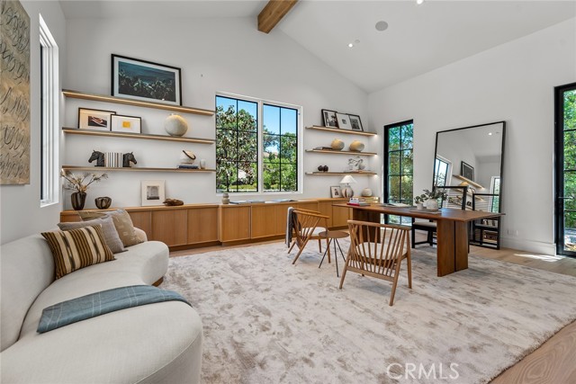 Detail Gallery Image 18 of 57 For 24044 Long Valley Rd, Hidden Hills,  CA 91302 - 7 Beds | 7/2 Baths