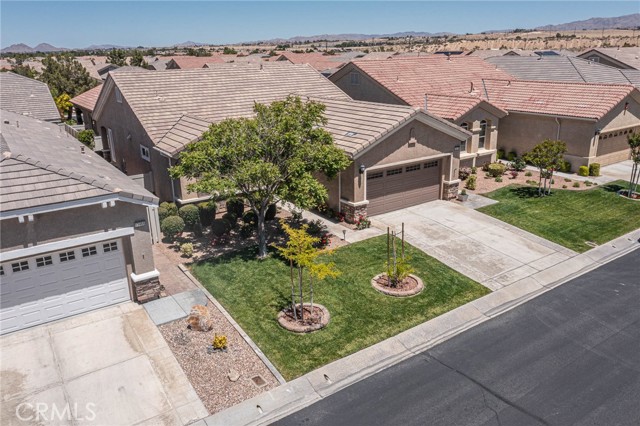 19478 Big Horn Street, Apple Valley CA: https://media.crmls.org/medias/49019756-cea6-448f-a382-dc240b77e4b4.jpg