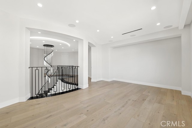 20151 Via Medici, Porter Ranch CA: https://media.crmls.org/medias/4902757c-ca2b-47f2-b52f-f049624a1f09.jpg