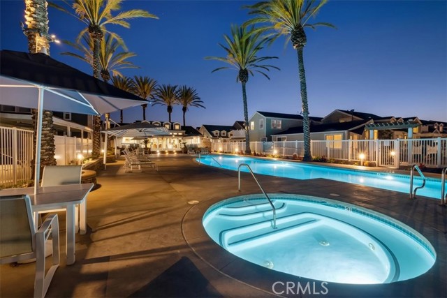 45 Drake Street, Newport Beach CA: https://media.crmls.org/medias/49031ede-3560-4582-9fa5-1660f1a39d3c.jpg