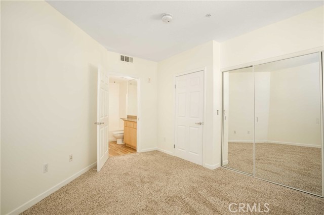 Detail Gallery Image 8 of 14 For 160 S Hudson Ave #303,  Pasadena,  CA 91101 - 2 Beds | 2 Baths