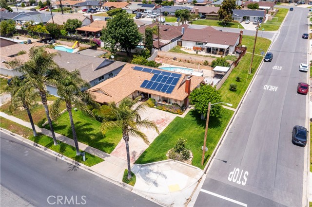Detail Gallery Image 3 of 40 For 19264 Casmalia St, Rialto,  CA 92377 - 3 Beds | 2 Baths