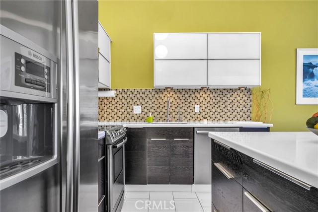 830 Camino Real, Redondo Beach, California 90277, 3 Bedrooms Bedrooms, ,2 BathroomsBathrooms,Residential,Sold,Camino Real,SB22033148