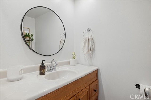 Detail Gallery Image 10 of 28 For 505 & 505 .5 Acacia Ave, Corona Del Mar,  CA 92625 - 6 Beds | 4/2 Baths